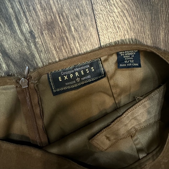 Vintage Express Brown Suede Mini Skirt Women’s Size 11/12 Y2K 90s Style - Picture 2 of 5